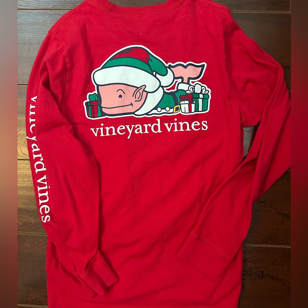 Vineyard Vines Red Santa Whale Long Sleeve Tee
